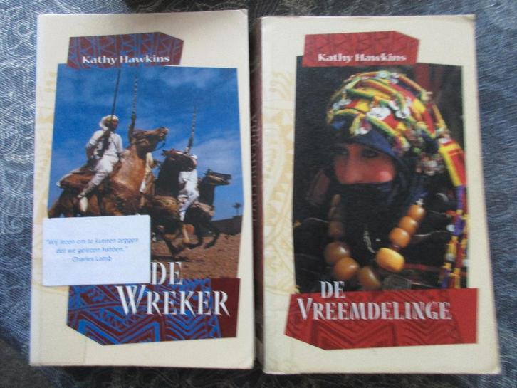 Kathy Hawkins - De vreemdelinge /  de wreker, Boeken, Romans, Gelezen, Ophalen of Verzenden