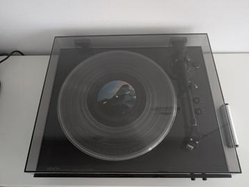 Denon Vinyl Record Player Turntable DP-300F beschikbaar voor biedingen