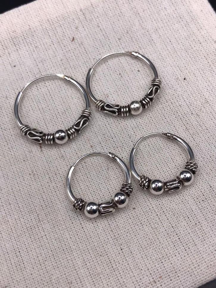 Creolen Set met Balinese Stijl Accent - 925 Sterling Zilver, Sieraden, Tassen en Uiterlijk, Oorbellen, Nieuw, Zilver, Zilver, Ophalen of Verzenden