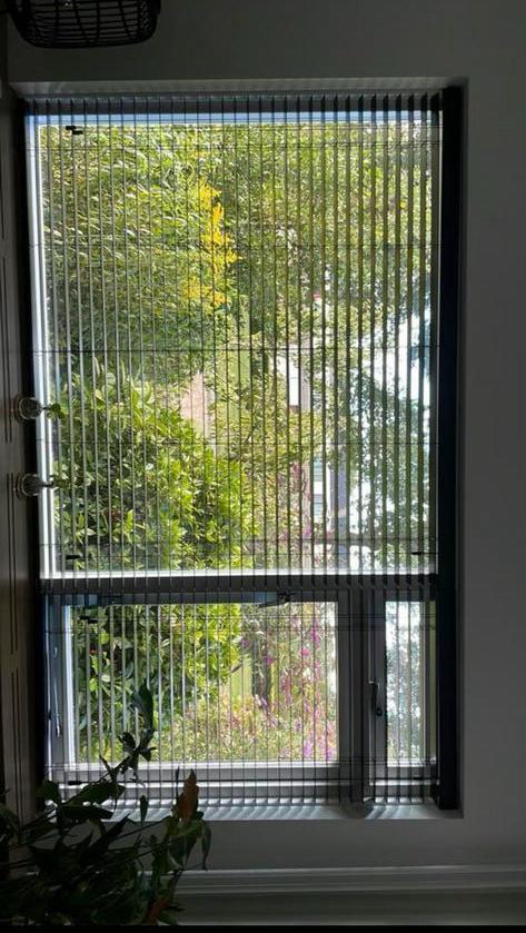 Jaloezie 109*106,6, Huis en Inrichting, Stoffering | Gordijnen en Lamellen, Zo goed als nieuw, Minder dan 100 cm, Ophalen