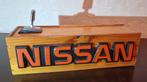 Nissan Wijnkist met Embleem & Badges, Auto diversen, Autostickers, Ophalen of Verzenden