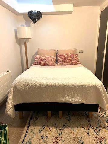 Boxspring bed 140x200 zwart