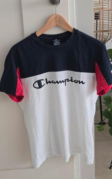 Champion T-shirt - Maat S shirt beschikbaar voor biedingen