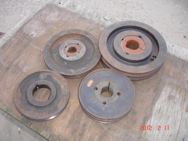 riemschijven / v-snaarschijven nieuw, Doe-het-zelf en Verbouw, Gereedschap | Machine-onderdelen en Toebehoren, Nieuw, Ophalen