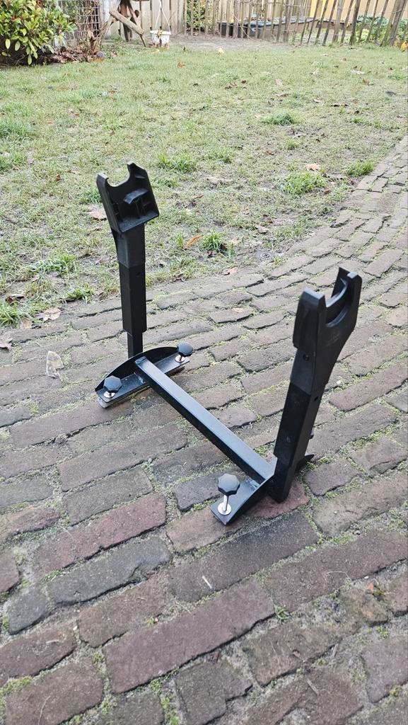 Bakfiets Maxi Cosi Houder, Auto diversen, Fietsendragers, Zo goed als nieuw, Fietsendrager-accessoire, 1 fiets, Ophalen of Verzenden