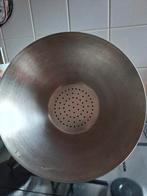 Metalen zeef,vergiet, 28 cm doorsnede, Huis en Inrichting, Keuken | Potten en Pannen, Ophalen, Koekenpan of Braadpan