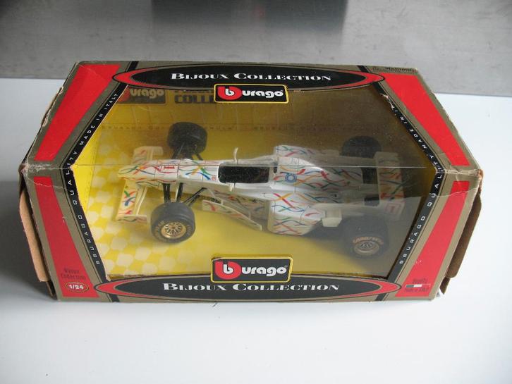 Bburago Bijoux Collection Formule 1 racewagen Nr. 1500, Hobby en Vrije tijd, Modelauto's | 1:24, Zo goed als nieuw, Auto, Bburago