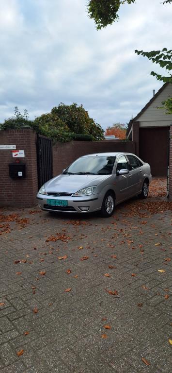 Ford Focus 1.6-16V Ghia, Auto's, Ford, Bedrijf, Te koop, Focus, ABS, Airbags, Airconditioning, Alarm, Boordcomputer, Centrale vergrendeling