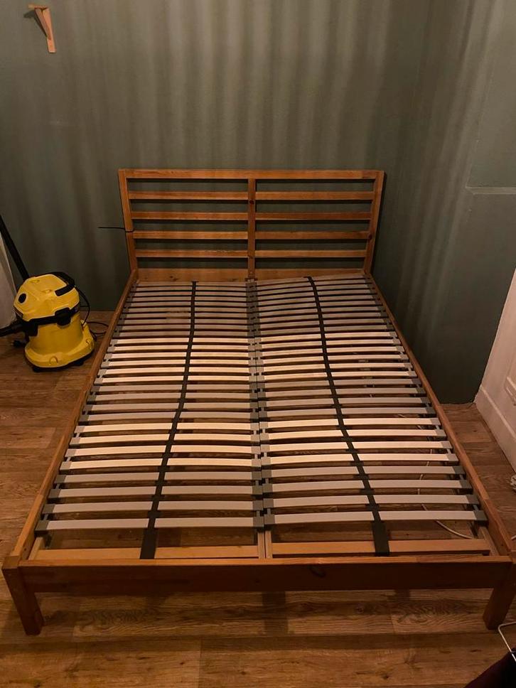 Bedframe 140x200 Hout Ikea Tarva, Huis en Inrichting, Slaapkamer | Bedden, Gebruikt, Tweepersoons, 140 cm, 200 cm, Hout, Bruin