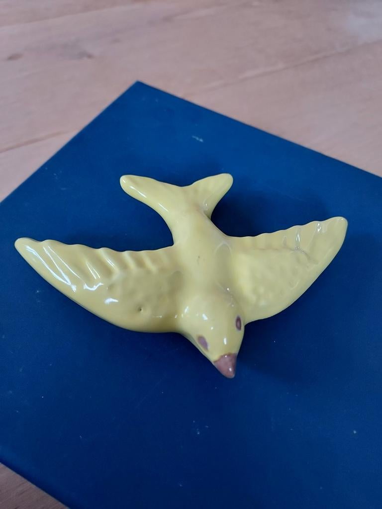 Portugese Zwaluw - Handgeschilderd Keramiek, Verzamelen, Beelden en Beeldjes, Nieuw, Dier, Ophalen of Verzenden