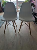 2 witte kuipstoelen, Ophalen, Gebruikt, Wit, Twee