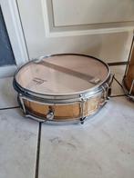 Yamaha?? snare drum plus een wat grotere, Muziek en Instrumenten, Drumstellen en Slagwerk, Ophalen of Verzenden, Gebruikt, Yamaha