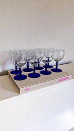 8x wijnglas donkerblauwe steel luminarc, Ophalen of Verzenden, Zo goed als nieuw, Overige typen
