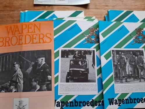 Wapenbroeders Libanon-special Veteranen Blauwe Baretten KNIL, Boeken, Oorlog en Militair, Gelezen, Algemeen, 1945 tot heden, Ophalen of Verzenden