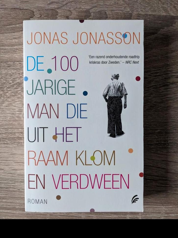 De 100-jarige man die uit het raam klom en verdween, Boeken, Literatuur, Zo goed als nieuw, Nederland, Ophalen of Verzenden