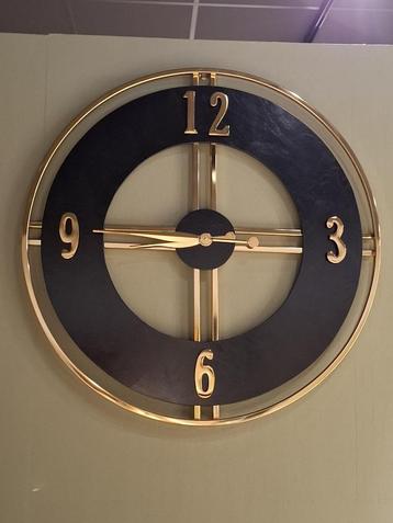 Showroom uitverkoop - Richmond Klok Lily (Black/gold) beschikbaar voor biedingen
