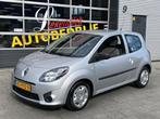 Renault Twingo 1.2-16V Authentique - Apple CarPlay / Navigat, Gebruikt, 4 cilinders, 4 stoelen, Origineel Nederlands