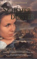 MacDonald, S. - Schemerduister, Boeken, Ophalen of Verzenden, Gelezen