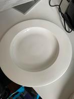 6 mooie grote witte borden van wegdwood, Ophalen, Zo goed als nieuw, Bord(en), Overige stijlen