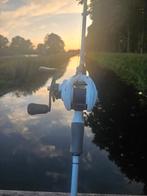 Baitcaster set gloednieuw, Watersport en Boten, Hengelsport | Algemeen, Ophalen, Zo goed als nieuw, Molen