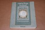 Hatha Yoga Werkboek - Jogchum Dijkstra, Boeken, Ophalen of Verzenden, Gelezen, Meditatie of Yoga, Instructieboek