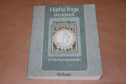 Hatha Yoga Werkboek - Jogchum Dijkstra, Boeken, Esoterie en Spiritualiteit, Gelezen, Instructieboek, Meditatie of Yoga, Ophalen of Verzenden