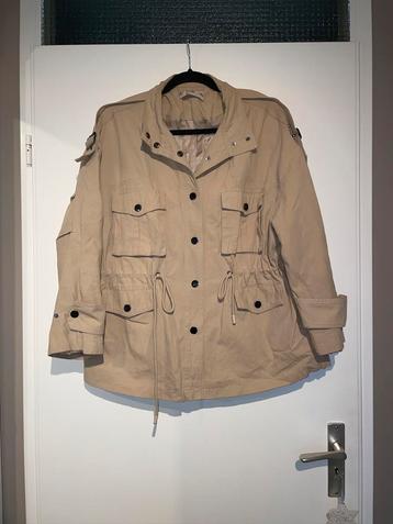 KZELL paris beige korte trenchcoat winter jas mt S beschikbaar voor biedingen