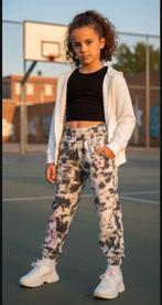 Nieuw: Warme joggingbroek, Maat 128, Ophalen of Verzenden, Nieuw, Meisje, Broek