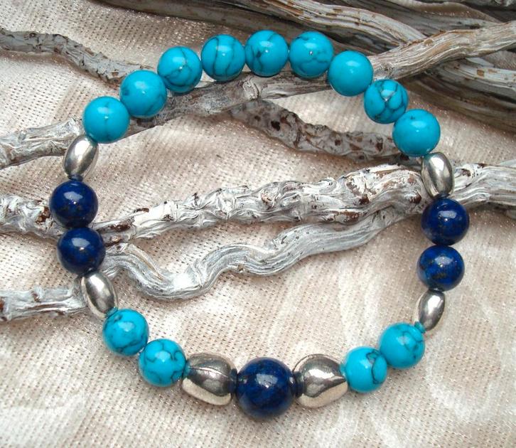 Armband van lapis lazuli en turquoise natuursteen, Sieraden, Tassen en Uiterlijk, Armbanden, Nieuw, Staal, Blauw, Met bedels of kralen