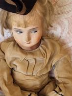 Kleine antieke art deco boudoir doll  sofadoll, Antiek en Kunst, Curiosa en Brocante, Ophalen of Verzenden