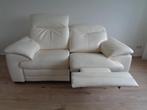 Wit leren elektrisch bedienbare 2 zits relaxbank, Huis en Inrichting, Ophalen, Gebruikt, 150 tot 200 cm, Tweepersoons