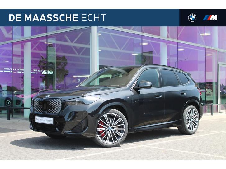 BMW iX1 eDrive20 High Executive M Sport Automaat / Panoramad, Auto's, BMW, Te koop, iX1, Alarm, Bochtverlichting, Elektrische stoelverstelling