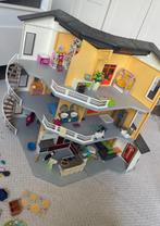 Groot Playmobil speelhuis met accessoires, Ophalen, Zo goed als nieuw