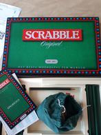 Scrabble jumbo bordspel, Hobby en Vrije tijd, Gezelschapsspellen | Bordspellen, Ophalen of Verzenden, Zo goed als nieuw