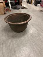 Koperen houtbak of plantenbak, Ophalen