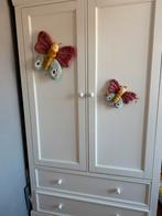 Ledikant + commode + mooie wandplank (gekocht bij Babypark), Kinderen en Baby's, Kinderkamer | Complete kinderkamers, Ophalen of Verzenden