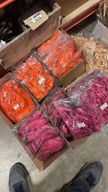 Zakken met hoge kwaliteit sempertex ballonnen beschikbaar voor biedingen