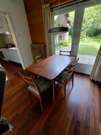 Te koop: houten eetkamertafel met stoelen, Huis en Inrichting, Tafels | Eettafels, Ophalen, 100 tot 150 cm, 50 tot 100 cm, Zo goed als nieuw