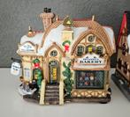 Lemax Devaney's Bakery met lampje en batterij-adapter, Diversen, Kerst, Ophalen, Zo goed als nieuw
