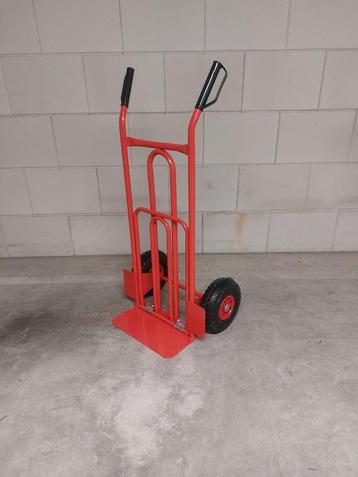 Nieuwe steekwagen  beschikbaar voor biedingen