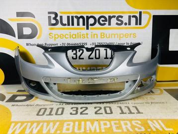 BUMPER Seat Leon1P 2004-2008 VOORBUMPER 2-C4- 5886z beschikbaar voor biedingen