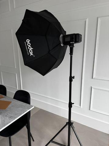 Flitslamp Godox | AD600B beschikbaar voor biedingen