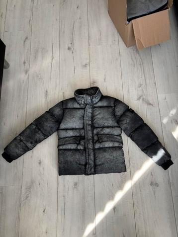 Stone Island winterjas jongens maat 12 beschikbaar voor biedingen