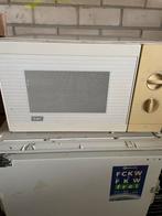 Handige Magnetron - Werkt Goed!, Witgoed en Apparatuur, Magnetrons, Ophalen, Gebruikt, Magnetron, Draaiplateau