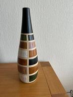 Moderne vaas 45cm Hoog, Overige kleuren, Aardewerk of Porselein, Ophalen of Verzenden, Zo goed als nieuw