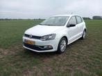 Volkswagen polo 1.2tsi highline bj 2017 km 61000, Auto's, Voorwielaandrijving, Stof, 4 cilinders, Elektrische ramen