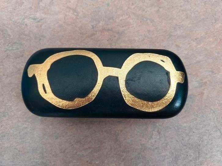 Brillenkoker, Sieraden, Tassen en Uiterlijk, Overige Accessoires, Zo goed als nieuw, Ophalen of Verzenden