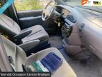 Chrysler Grand Voyager 2.4i SE Luxe automaat rolstoelvervoer, Gebruikt, 4 cilinders, Grand Voyager, Origineel Nederlands