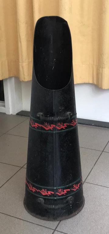 Vintage kolenkit  beschikbaar voor biedingen