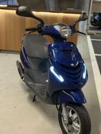 Piaggio Zip - 70cc 2T, Fietsen en Brommers, Scooters | Piaggio, Ophalen, Zo goed als nieuw, Zip